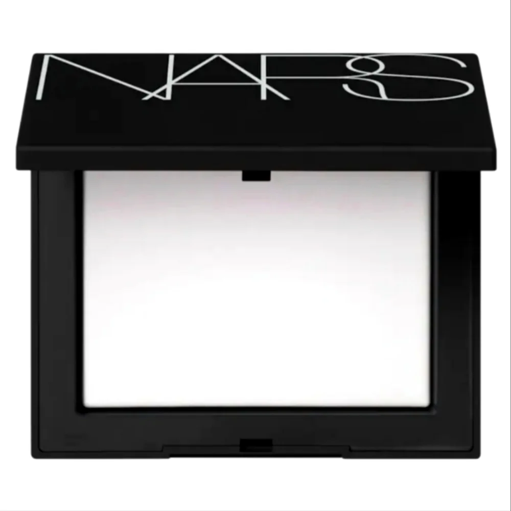NARS Light Reflecting Pressed Setting Powder 